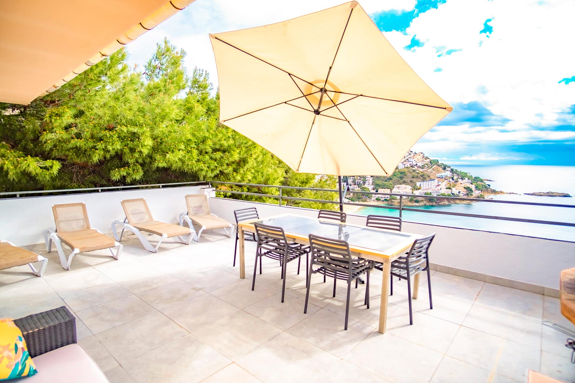 Playa de Canyelles Petites - Roses - Apartamentos Casdanna