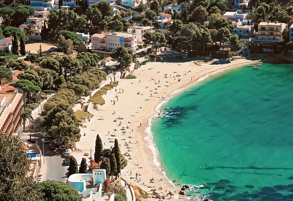 Playa de Canyelles Petites en Roses