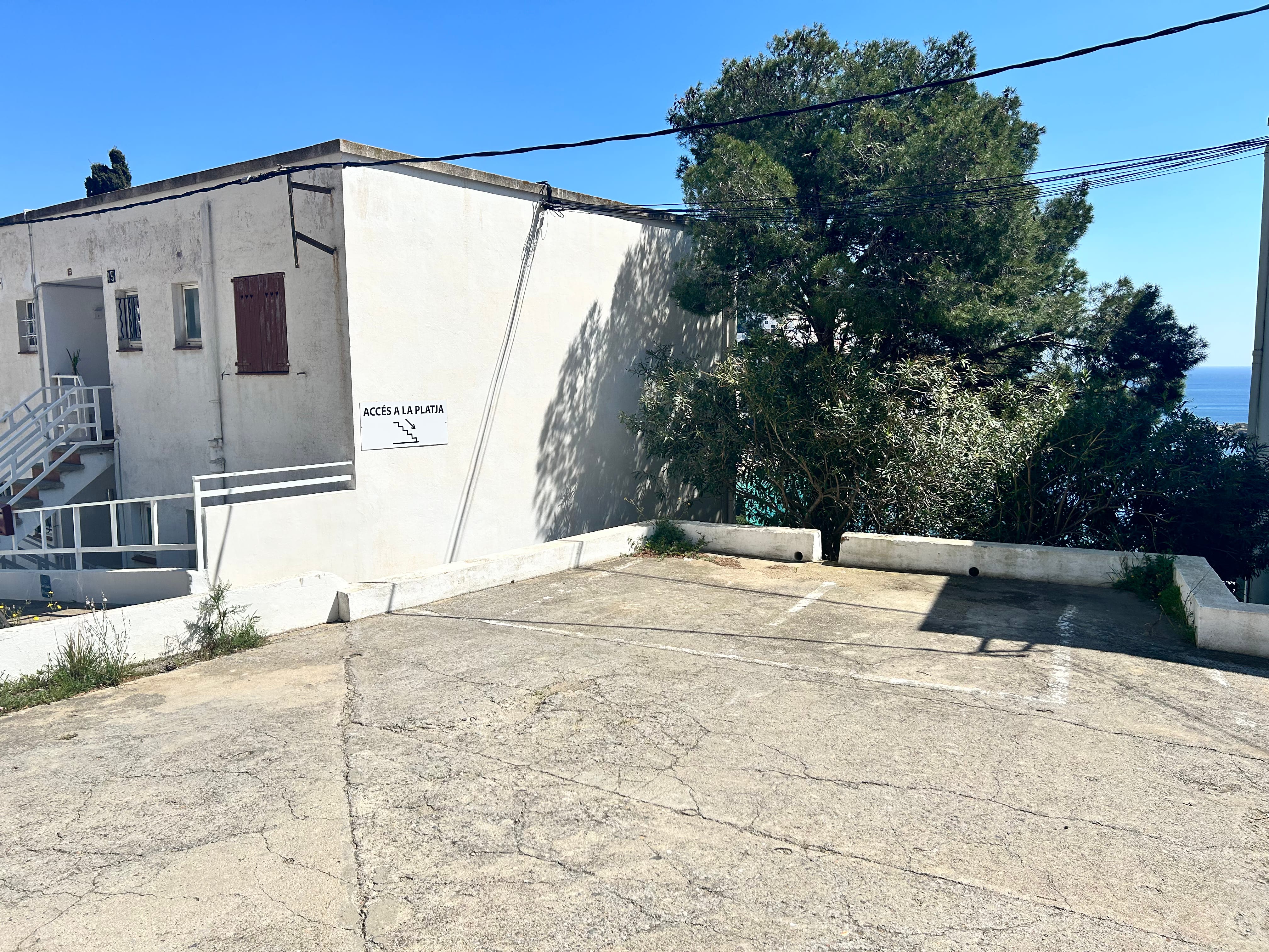 Escaleras de acceso a playa Canyelles