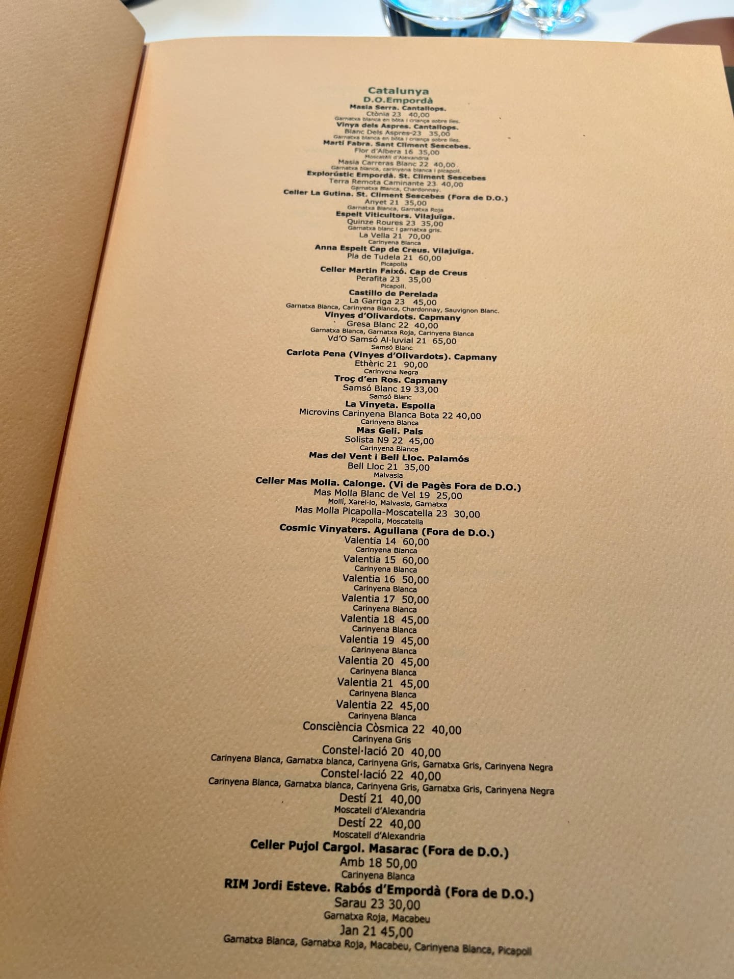 Selección de vinos del territorio (D.O. Empordà)